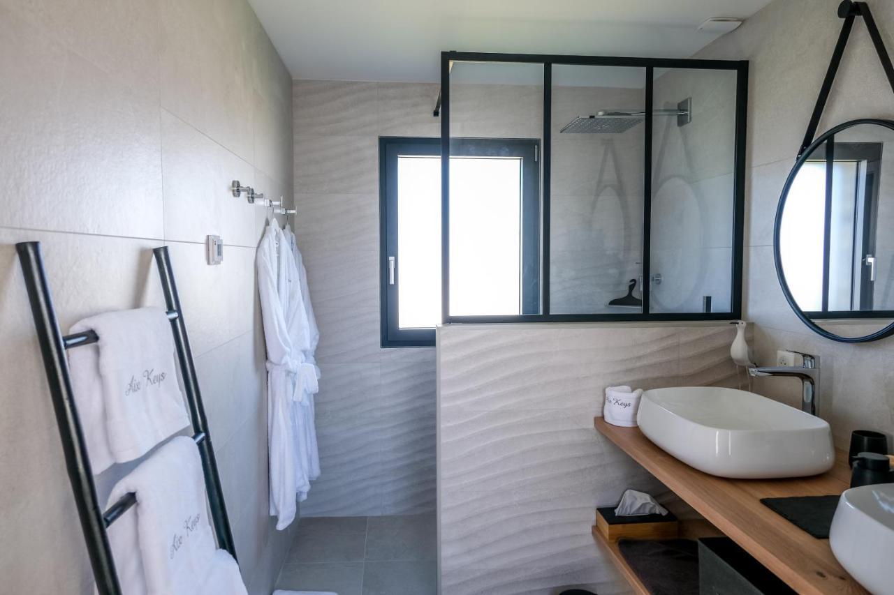 Suites By Aix Keys Avec Jacuzzi Privatif 5 Min Des Plages Fouras Saint-Laurent-de-la-Pree Экстерьер фото